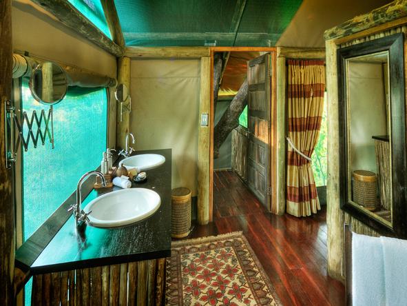 Shinde Camp - Bathroom